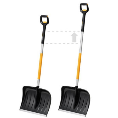 Скрепер для снега телескопический Fiskars X-series (1057189)